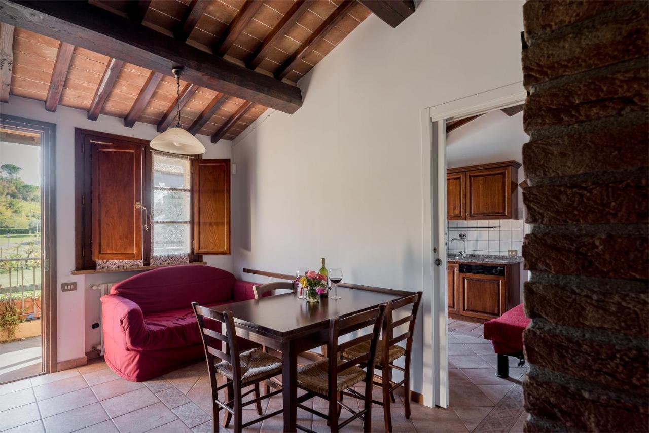Casa Vacanze Santa Maria Montaione Δωμάτιο φωτογραφία